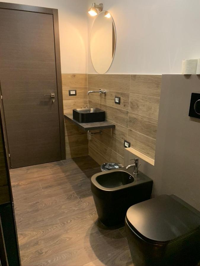 Suite Lame 37 Rental Rooms Bologna Esterno foto