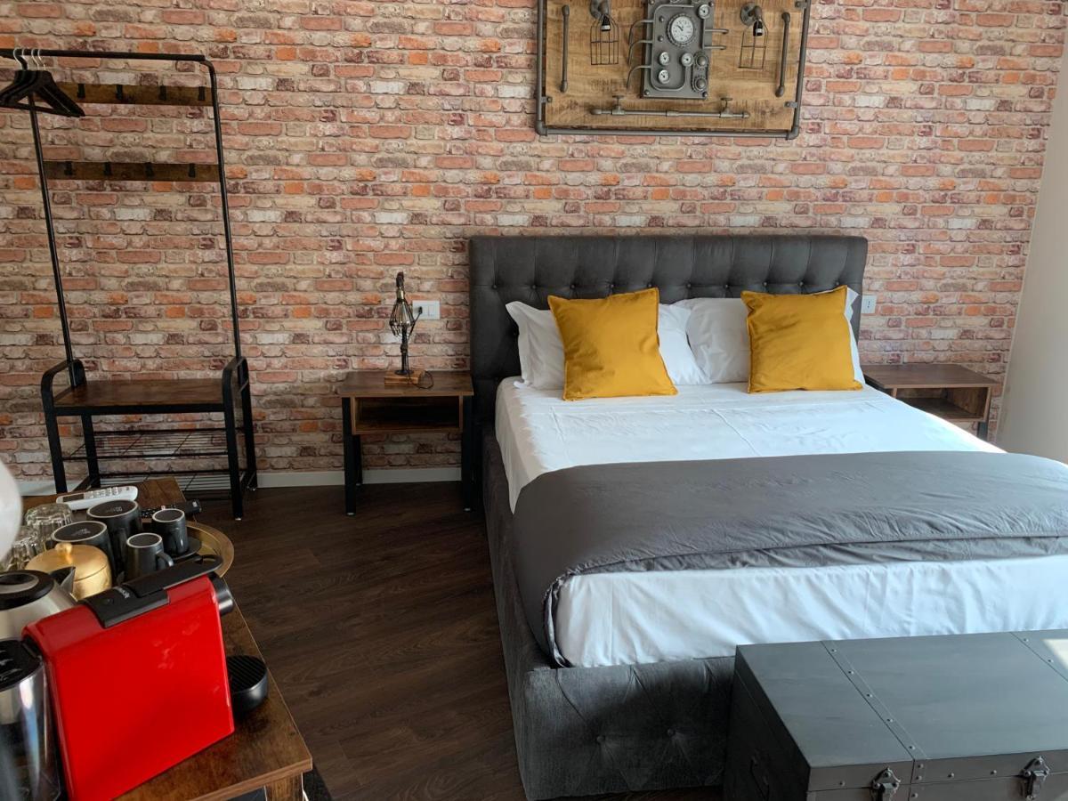 Suite Lame 37 Rental Rooms Bologna Esterno foto
